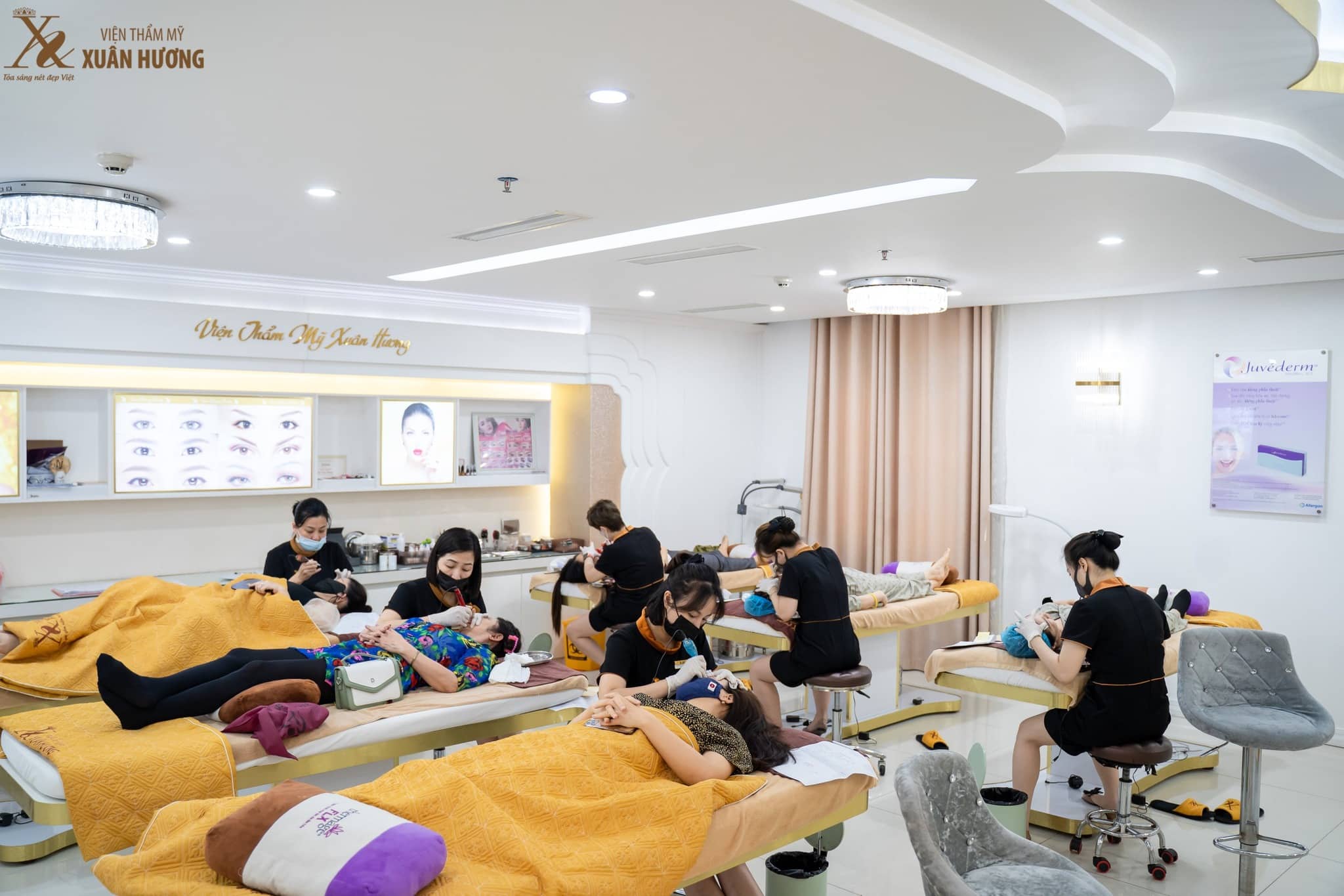 dịch vụ Điêu khắc lông mày Miracle 9D tại Xuân Hương