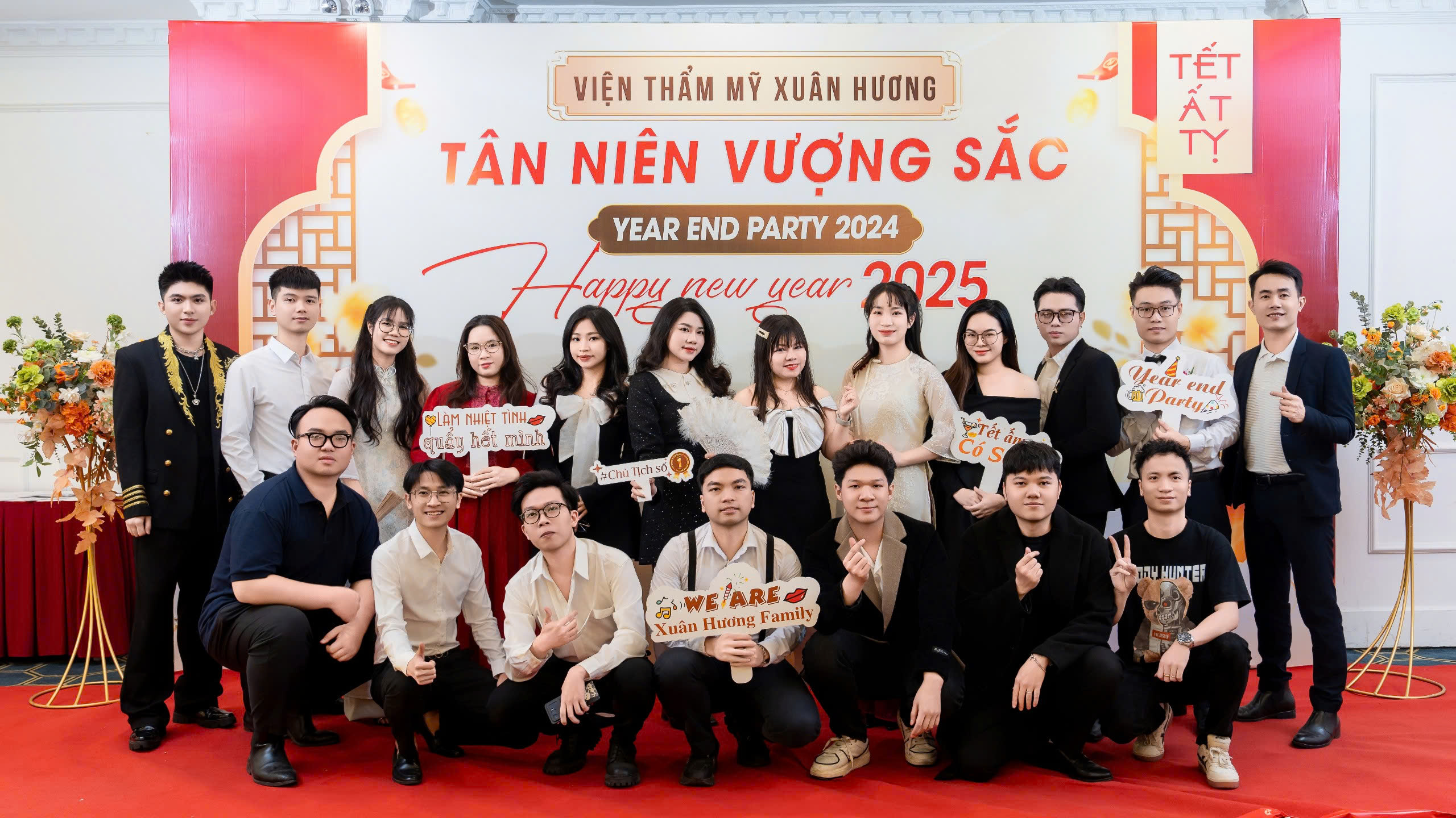 tiệc tất niên viện thẩm mỹ xuân hương