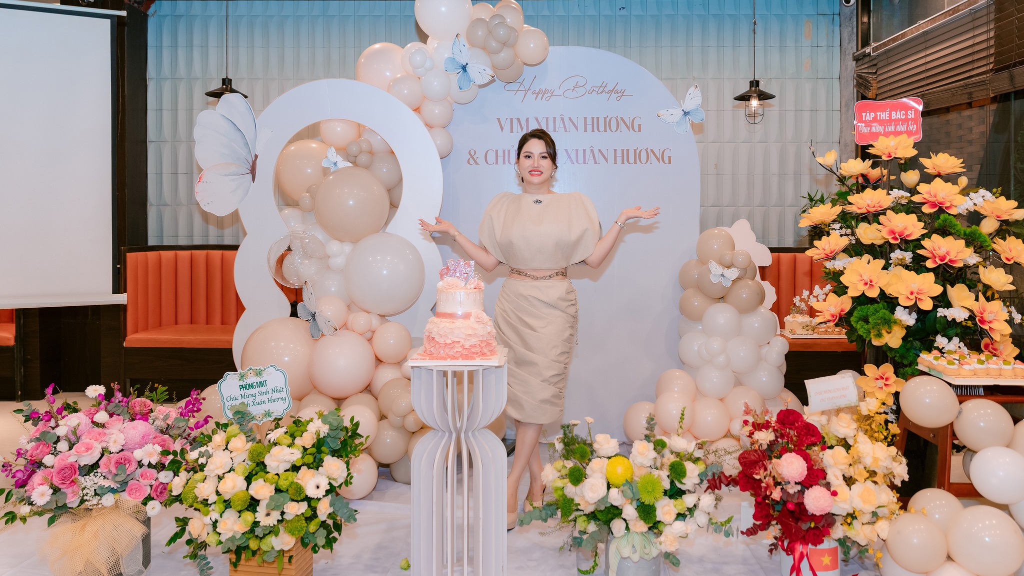 sinh nhật công ty và chủ tịch Xuân Hương tháng 09