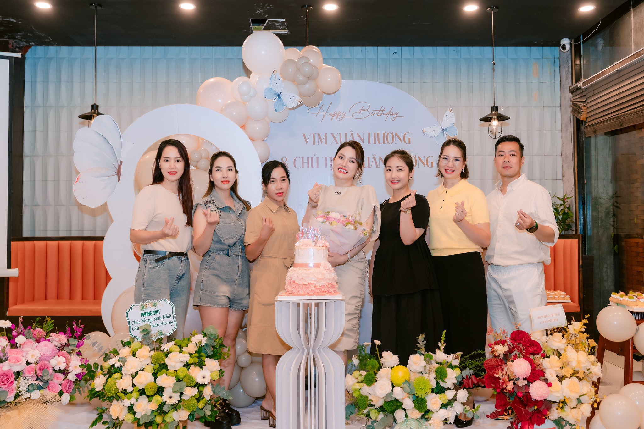 sinh nhật công ty và chủ tịch Xuân Hương tháng 09