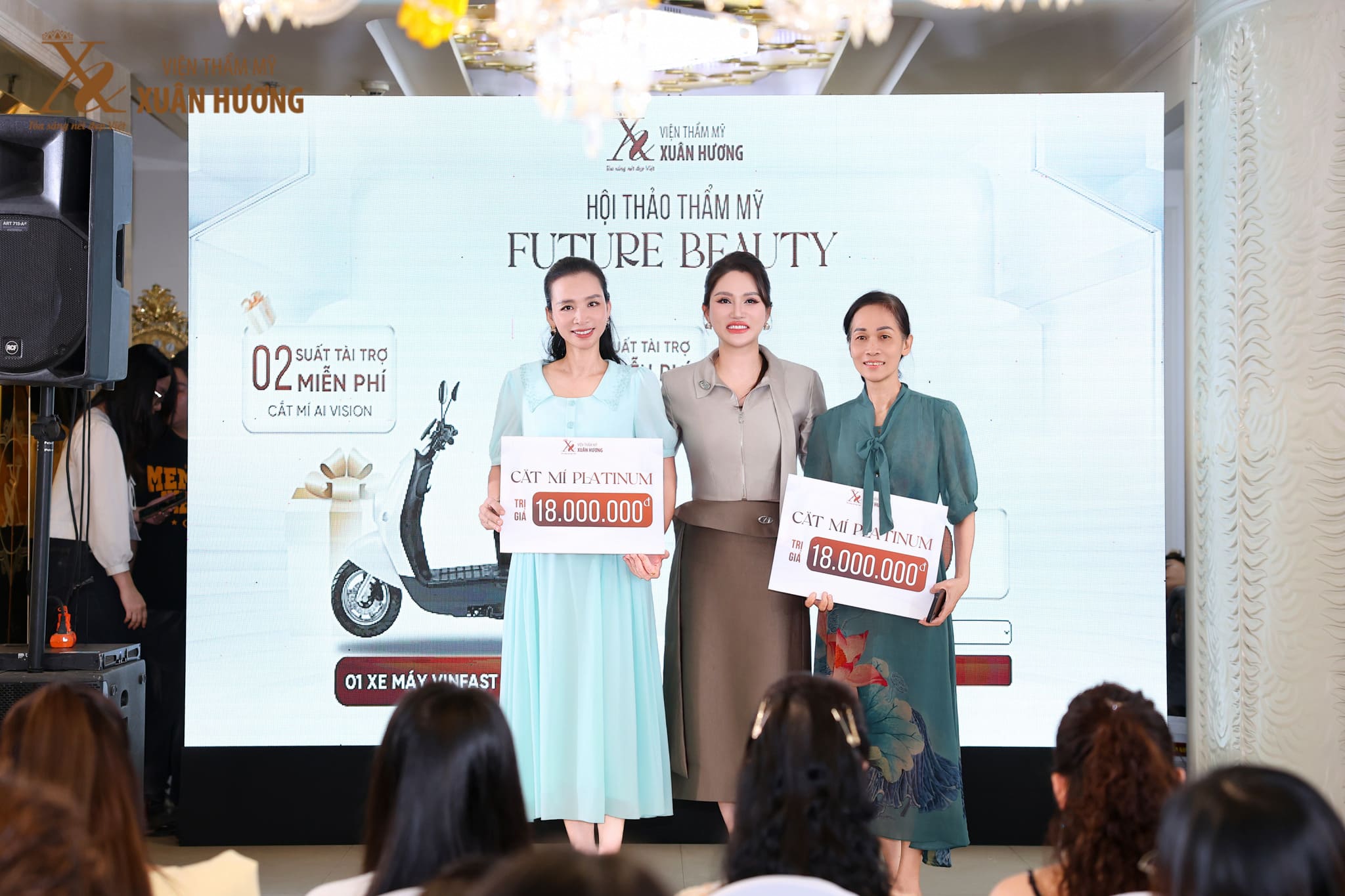 Viện Thẩm Mỹ Xuân Hương Mừng 20/10 Viện Thẩm Mỹ Xuân Hương Mừng 20/10