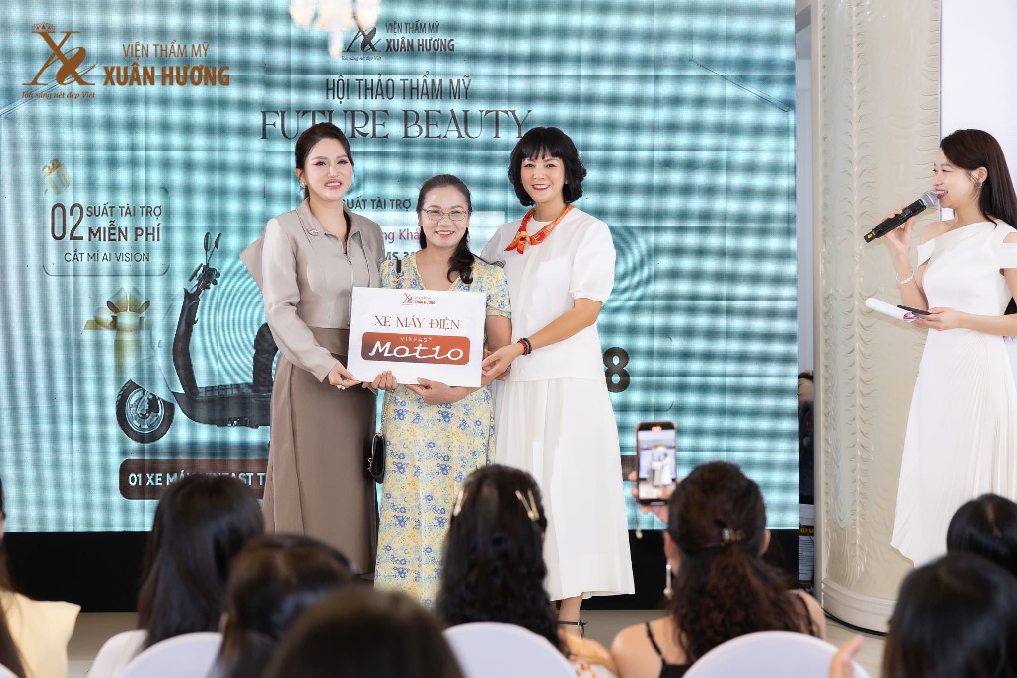 Viện Thẩm Mỹ Xuân Hương Mừng 20/10 Viện Thẩm Mỹ Xuân Hương Mừng 20/10