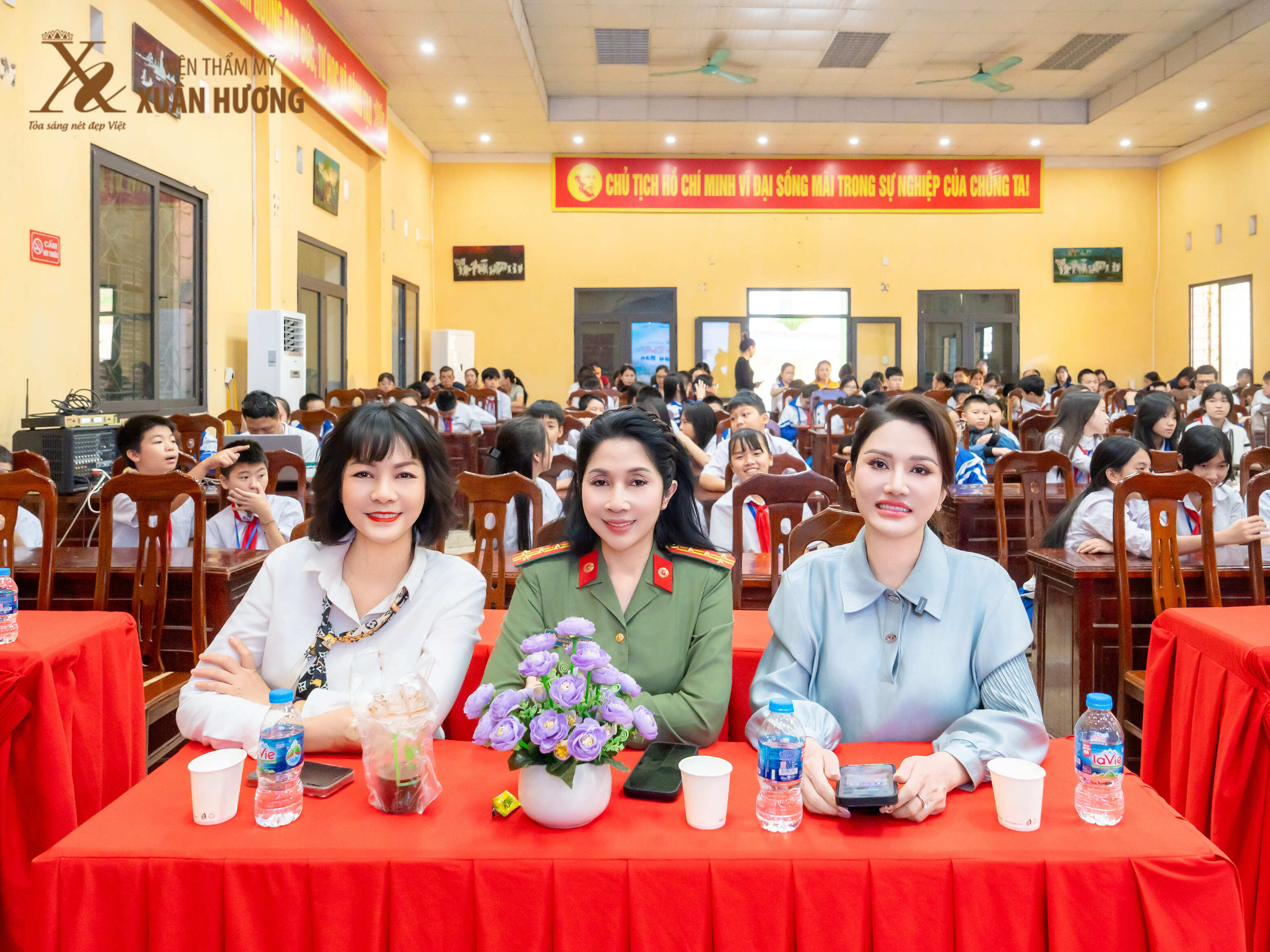 chuyến từ thiện tại Thái Nguyên khắc phục bão lũ chuyến từ thiện tại Thái Nguyên khắc phục bão lũ