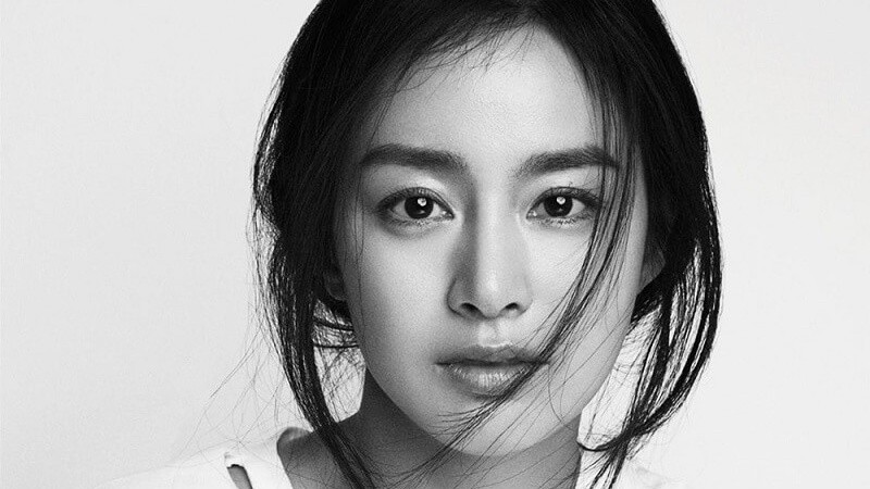 tướng lông mày ngài ở nữ giới