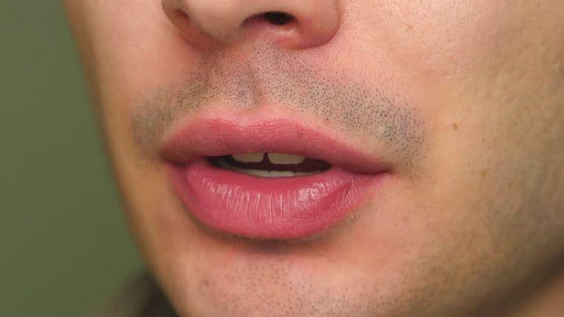 Cách chăm sóc sau khi phun môi nam để lên màu đẹp