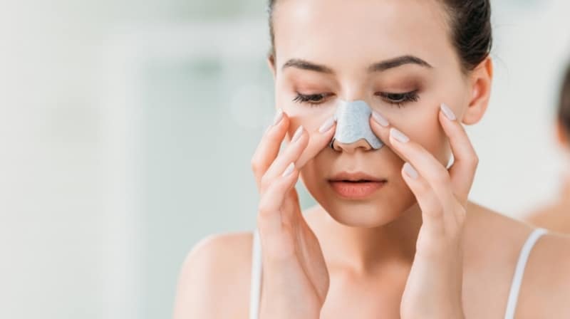 biến chứng nâng mũi sụn sườn