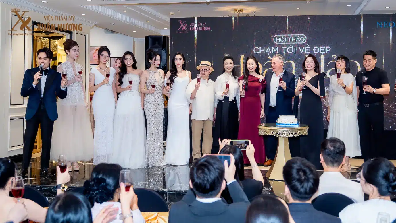 Chạm Tới Vẻ Đẹp Hoàn Hảo – Perfect Beauty