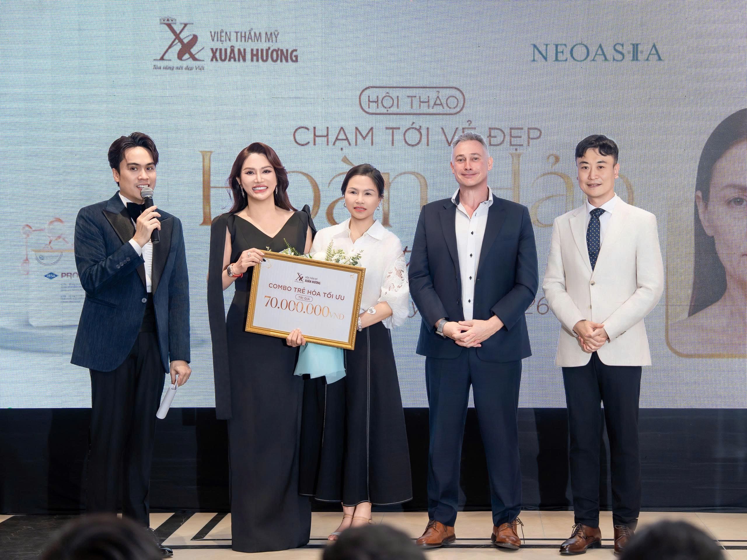 Chạm Tới Vẻ Đẹp Hoàn Hảo – Perfect Beauty