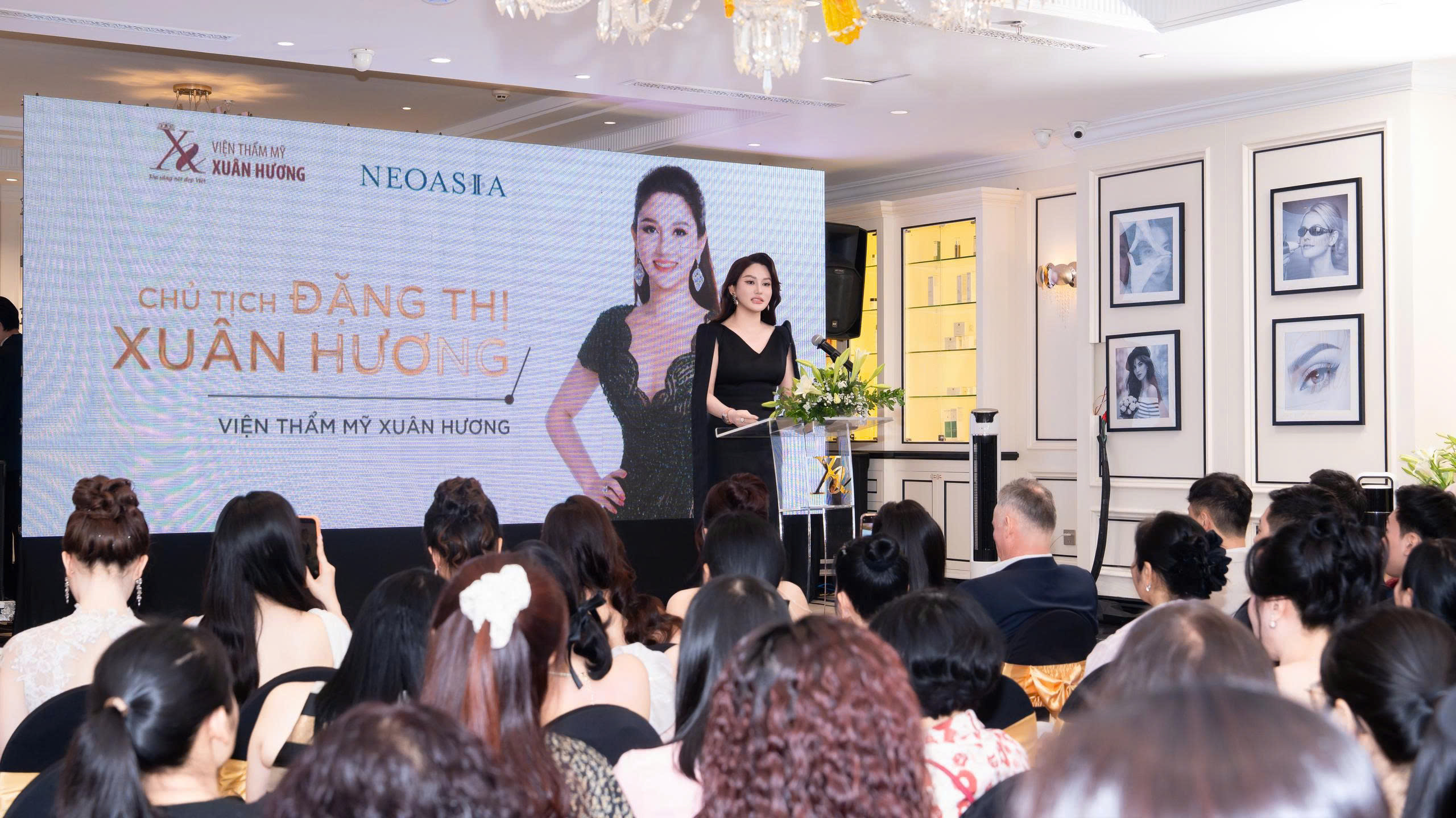 Chạm Tới Vẻ Đẹp Hoàn Hảo – Perfect Beauty